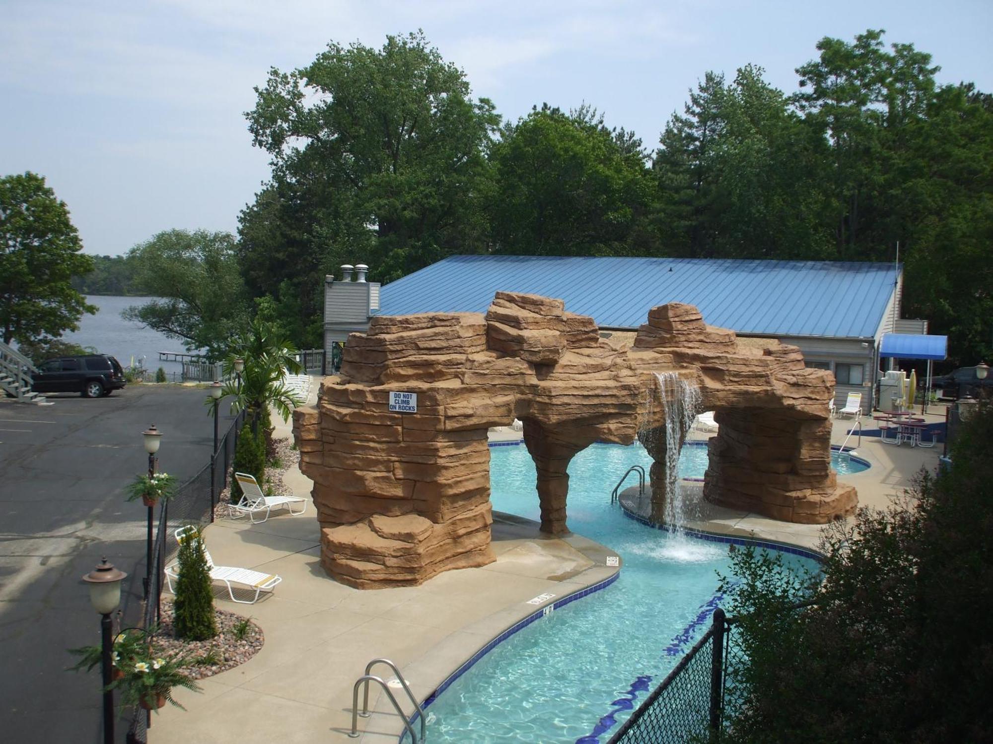 Caribbean Club Resort Wisconsin Dells Exterior photo